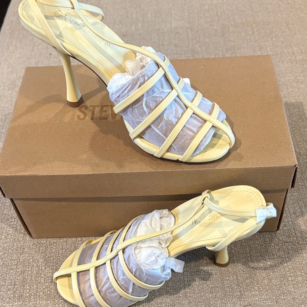 Steve Madden Lemon Strappy Heels